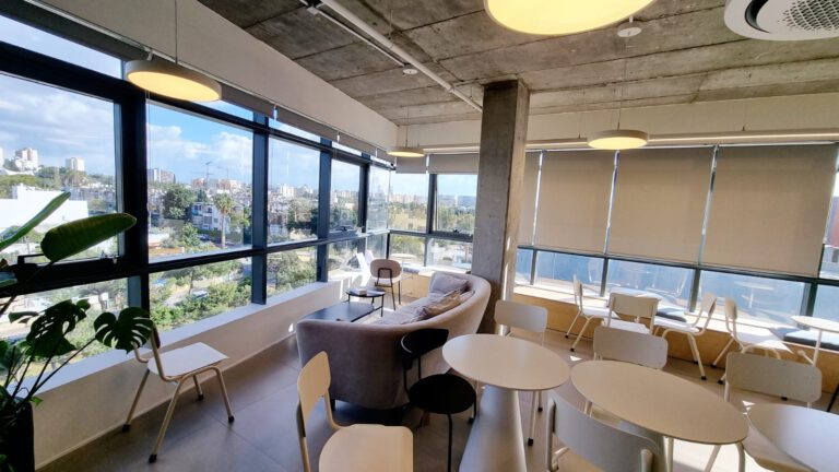 משרד להשכרה בתל אביב ליד מגדלי אלון שכונת בצרון 470 מר