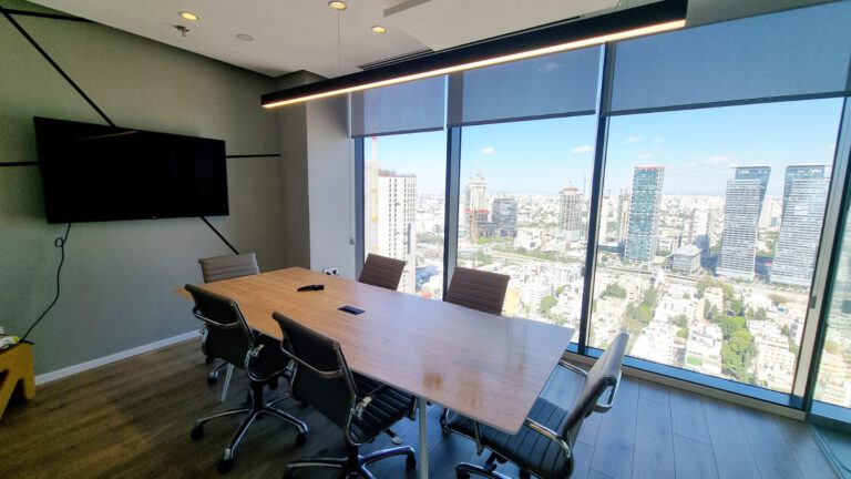 משרדים להשכרה בתל אביב | מגדלי הארבעה חג'ג | 228 מ"ר משרד בגמר גבוה